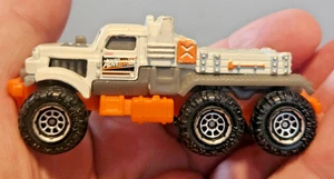 Camión fundido a presión suelto Matchbox 2015 Road Mauler golpeó los caminos - Imagen 1 de 5