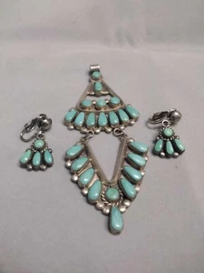 Vintage BILL & LOU LAWEKA Zuni Sterlingsilber Türkis Cluster Anhänger und Ohr - Bild 1 von 8