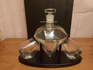 ๐๐ฅDiamond Whiskey Decanter & Glasses, Mahogany Stand. Father's Day Gift! ๐ฅ๐ - Picture 1 of 17