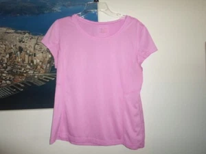 SHIRT----TEK GEAR LADIES SHORT SLEEVE  Size XL, pink color - Picture 1 of 14