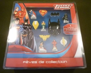 COLLECTIBLES JUSTICE LEAGUE 11 PORCELAIN FIGURINES BOX SET DC WBEI S17 - Picture 1 of 3