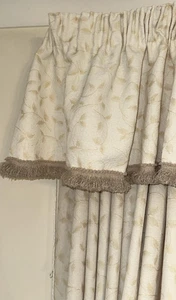 CURTAINS & PELMET HEAVY QUALITY BESPOKE GOLD CREAM JACQUARD DAMASK LINED - Picture 1 of 18
