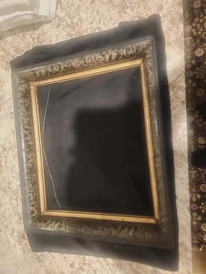 Antiguo marco victoriano grande yeso profundo 13 X15 W vidrio Foto 1 de 4