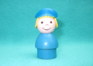 VINTAGE FISHER PRICE LITTLE PEOPLE POLIZISTIN/ABSCHLEPPWAGENFAHRER HOLZKAROSSERIE -- G-21 - Bild 1 von 2