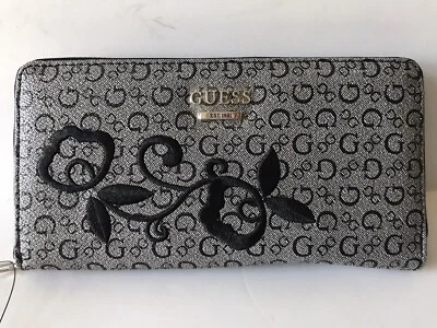 WOMEN'S GUESS EMBROIDERED BLACK CURRAN  SLG SINGLE ZIP AROUND CLUTCH WALLET NWT - Image 1 of 4
