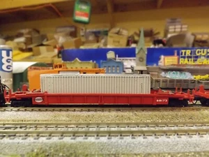 N-Scale Custom NEW YORK CENTRAL (NYC ) WELL CAR W/ 48' CONTAINER CAR # 88113 - Picture 1 of 3