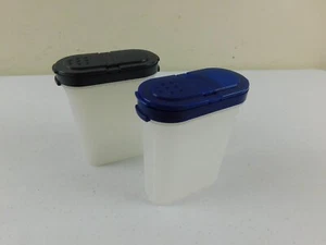 2 TUPPERWARE 4 3/4" Tall Spice Dispenser Jars Shakers, Blue & Gray Cap NEW - Picture 1 of 2