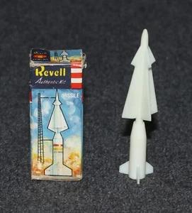 Carte Nike Missile From Get Well modèle 1960 Revell MIB mini plus petite miniature - Photo 1 sur 4