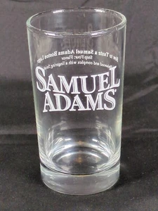 Vaso de degustación Samuel Adams Boston Lager con letras blancas elevadas 6 oz. - Imagen 1 de 2