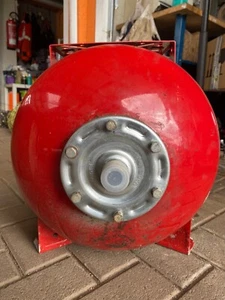 Hauswasserwerkkessel Varem 60 L mit neuer Anschlussplatte - Bild 1 von 5