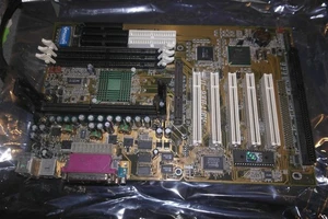 Abit BE6-II RAID SLOT 1 ATX motherboard AGP PCI ISA IDE RAID working - Afbeelding 1 van 15