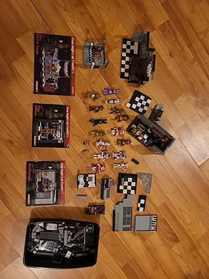 McFarlane Toys Five Nights at Freddy's Lot Of Incomplete Pieces See Pictures - Image 1 of 4