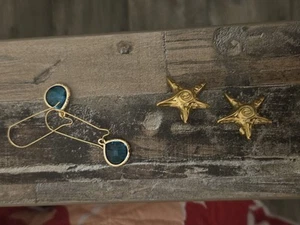 Two Pair fashion Gold plated Pierced Earrings - Picture 1 of 3