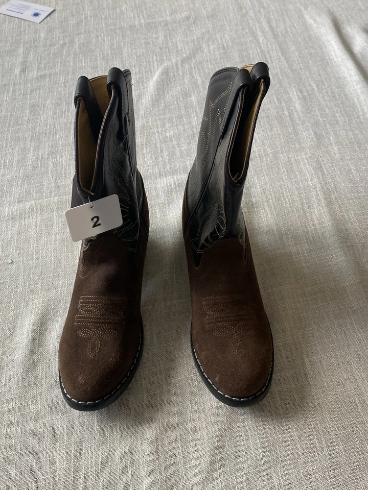 Botas Masterson Cowboy Infantil Tamanho 2 Couro Marrom Estilo Rb2003c Camurça Western Novas - Imagem 1 de 4