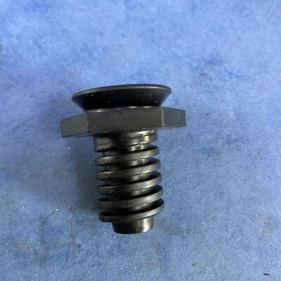 TORNILLO DE AJUSTE DEL CAPÓ FORD TRANSIT 1985-2000 1641181 Foto 1 de 2