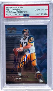 KURT WARNER SIGNED 1999 BOWMAN BEST ROOKIE CARD #110 RC PSA/DNA AUTO 10 - Picture 1 of 2