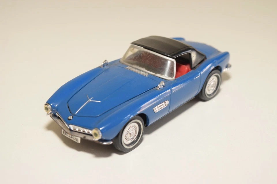 1:43 MATCHBOX YESTERYEAR Y21 1957 BMW 507 BLUE QUASI COME NUOVO - Immagine 1 di 4