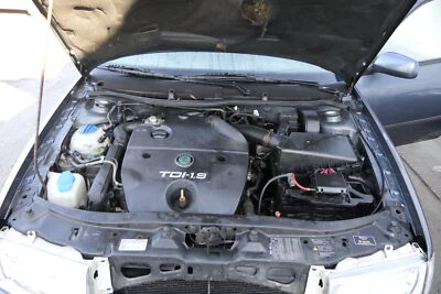 Skoda Octavia 1U Centralina 1,9 TDI 81KW 110CV ASV Motore 038906012HC - Immagine 1 di 4