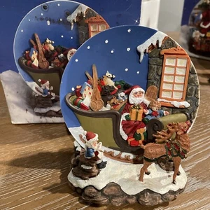 Hand Painted Handcrafted A Christmas Remembered Santa Sleigh Plate and Stand - Picture 1 of 2
