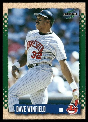 1995 Score #80 Dave Winfield - Image 1 of 2
