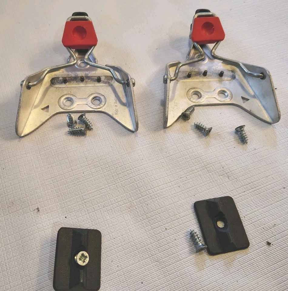 Unbranded 75 mm 3-Pin Cross Country Ski Bindings Nordic Norm Skiing XC - Image 1 of 4