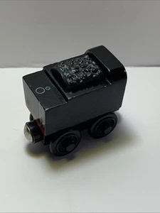 Thomas and Friends, Neville’s Tender. Vintage 2003. Magnetischer Push-Pull Tender - Bild 1 von 4