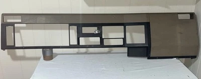 Moldura de painel/quadro de instrumentos International 4600 1990 7,3L diesel - Imagem 1 de 4