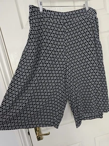Mint Velvet Culotte Trousers Size 18S Wide Leg Cropped Pockets Navy & Grey - Picture 1 of 12
