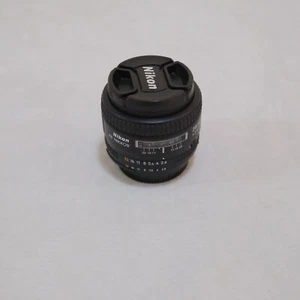 [MINT] Nikon AF NIKKOR 28mm f/2.8 D Wide Angle Prime Lens - Picture 1 of 3