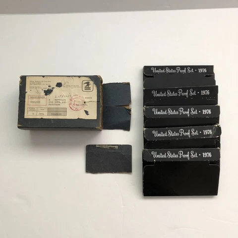 United States Proof Set 1976 Set of 5 with Box Cover