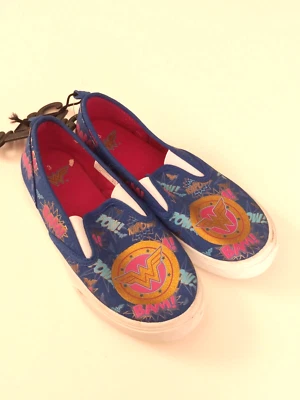 WONDER WOMAN GIRLS  BLUE SLIP ON COMIC BOOK SHOES SIZE 3 NEW - Image 1 of 3