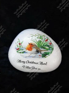 Personalised Christmas Robin Decorative Stone Grave Ornament Memorial Garden Mum - Picture 1 of 15