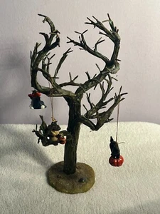 Lemax Halloween Spooky Tree Figurine w/3 ornaments EX8020 - Picture 1 of 8