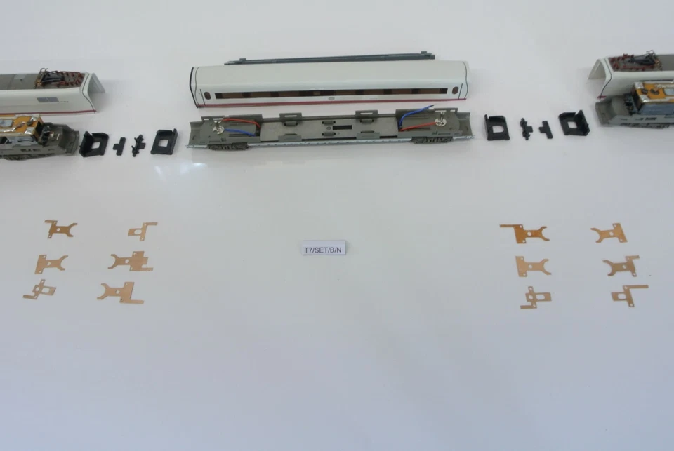 KAMODEL T7/SET/B Nicht gebogene Kontakte für ICE-Set, N-Minitrix 12996, Set 12 Stück