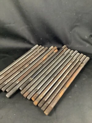 Ducati 900SS DESMO 860 900 Darmah Bevel Cylinder Head Stud Square case engine - Image 1 of 2