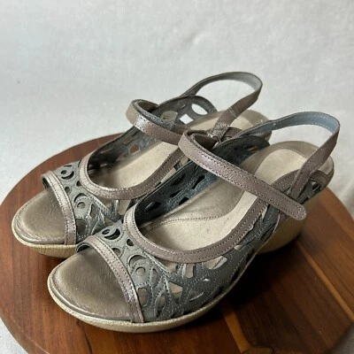 Sandálias OTAN marrom e bronze biqueira aberta design recorte conforto vestido casual W6.5(37) - Imagem 1 de 4