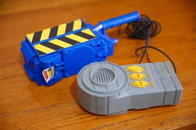 Vintage 1988 Kenner Real Ghostbusters Trap Ghost Spooker Voice Modulator toy - Image 1 of 4