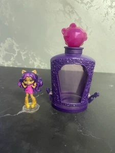 Clawdeen Wolf Monster High Mystery Potions Series 2 Mini Figure Doll Toy - Picture 1 of 5