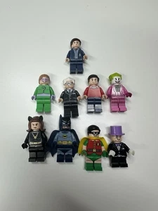 Lego Minifiguren aus Set 76052 - Bild 1 von 23