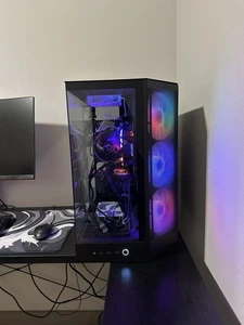 Custom Gaming PC – Ryzen 7 7700X / RTX 4070 Ti-32GB DDR5-1TB NVMe SSD + 12TB HDD - Picture 1 of 9