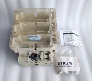 Interruptor combinado de fusibles SOCOMEC AC23A 160A 415V BS88 A4 lth 160A Ui 800V - Imagen 1 de 17