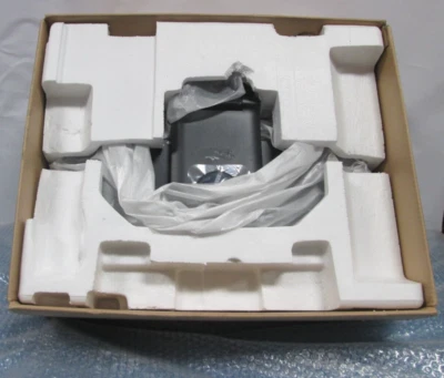 HP Compaq LA2006x 19" Widescreen LED Backlit LCD Monitor - Image 1 of 3