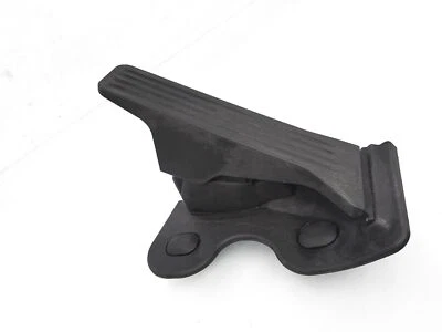 2013-2022 Mazda Cx-5 Gas Accelerator Pedal Assembly Ghk3-41-600G *Some Wear* - Image 1 of 4