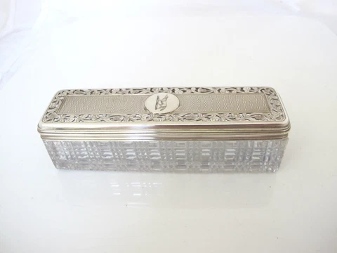 Silver-mounted cut crystal dressing table jar with pierced lid George Reid 1830 Cover