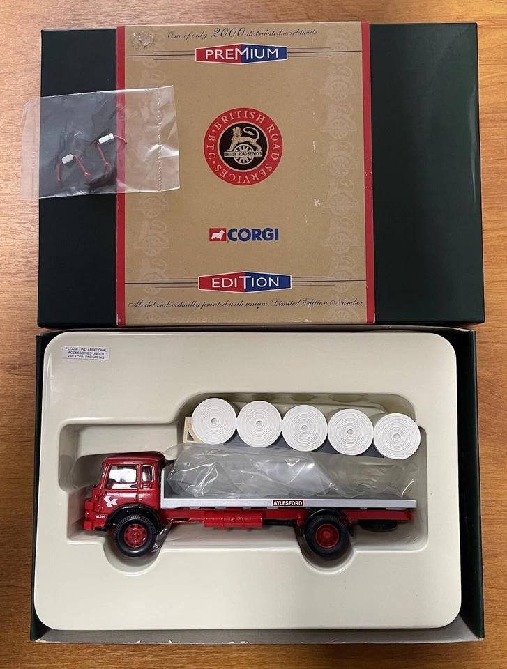 1:50 CORGI N° CC11405 " BEDFORD KM 4 WHEEL  " PLATFORM LORRY & LOAD  2002 - Photo 1/1