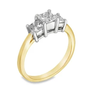 18ct Yellow Gold Diamond Trilogy Ring - 1.00ct - Picture 1 of 4