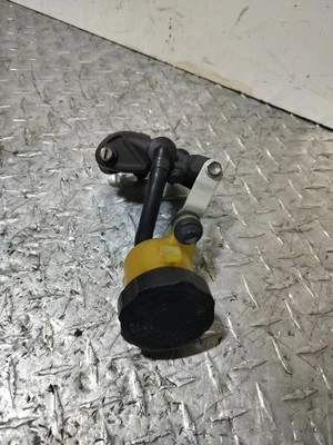 Honda CBR 600rr 2013-2023 OEM FRENO DELANTERO CONJUNTO CILINDRO MAESTRO Foto 1 de 4