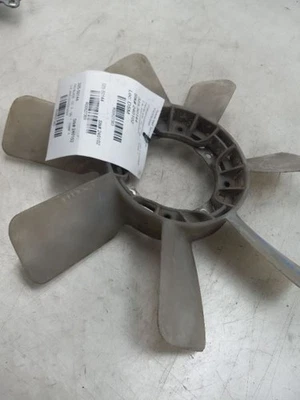 VENTILADOR RADIADOR MT 90-95 TOYOTA 4RUNNER 2.4L 4x4  Foto 1 de 4