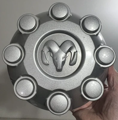 DODGE RAM 2500 3500 SRW OEM WHEEL CENTER CAP  SILVER 52121450AD (PLASTIC CLIPS) - Image 1 of 4