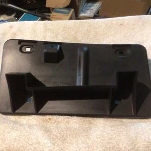 NOS GM Front License Plate Mounting Bracket  14072246 - 1984 1985 1986 1987 - Picture 1 of 11